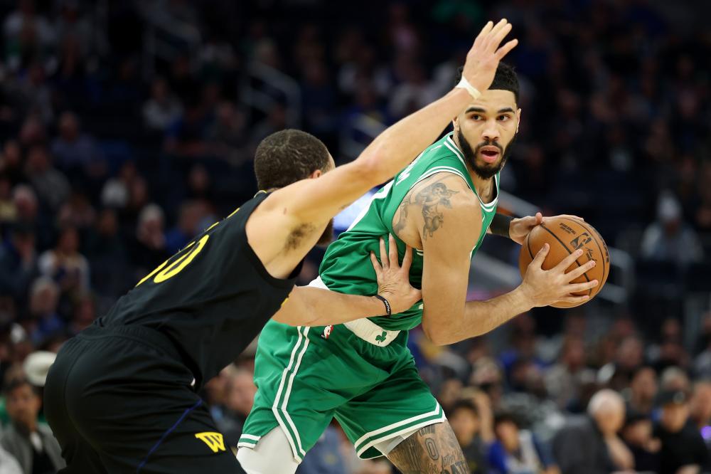 技舞台上 技舞台上