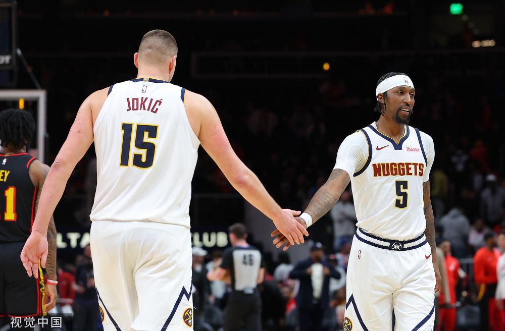 比赛的人都 比赛的人都