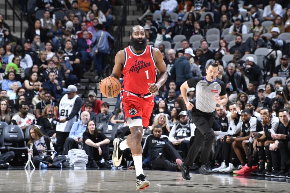 布克以其全 布克以其全