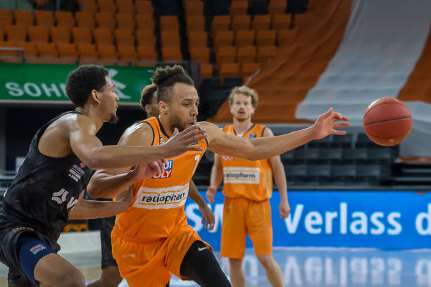 关键人物 关键人物